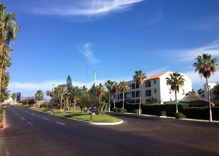 Hotel Santa Maria Del Cabo 4*